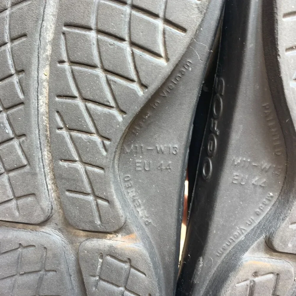 EUC OOFOS OOahh Recovery Sandals‎ Slide On Black Women's 13 Men's 11 EU 44